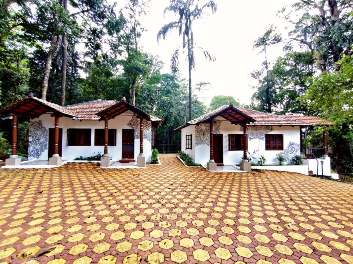 Готель Qexperiences Coorg Мадікері Екстер'єр фото