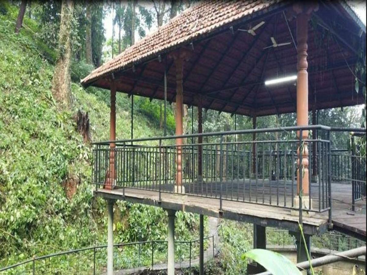 Готель Qexperiences Coorg Мадікері Екстер'єр фото
